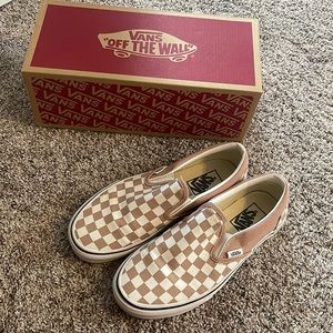Women’s checkered vans